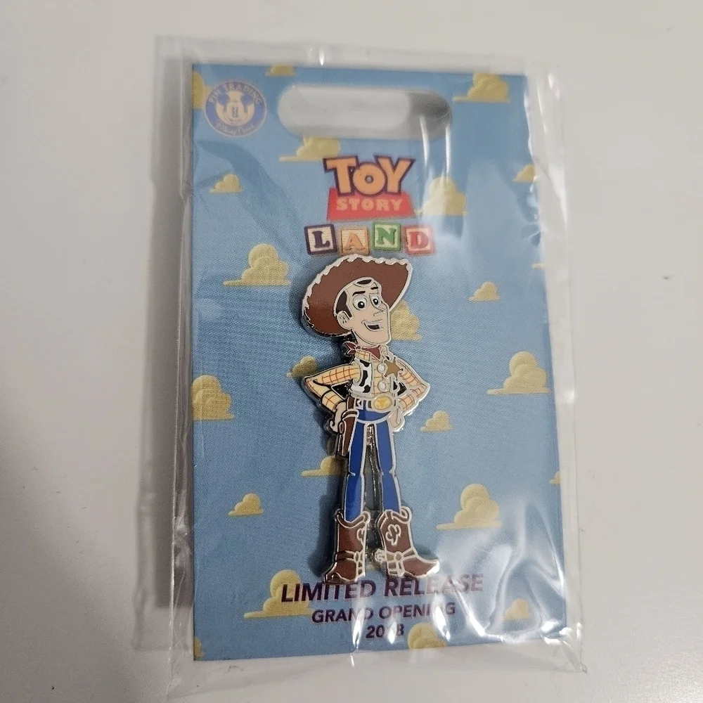 Toy story woody limited release pin